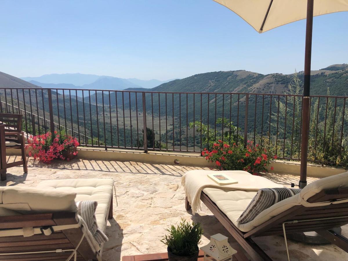 Il Terrazzo Apartment Santo Stefano Di Sessanio Exterior foto